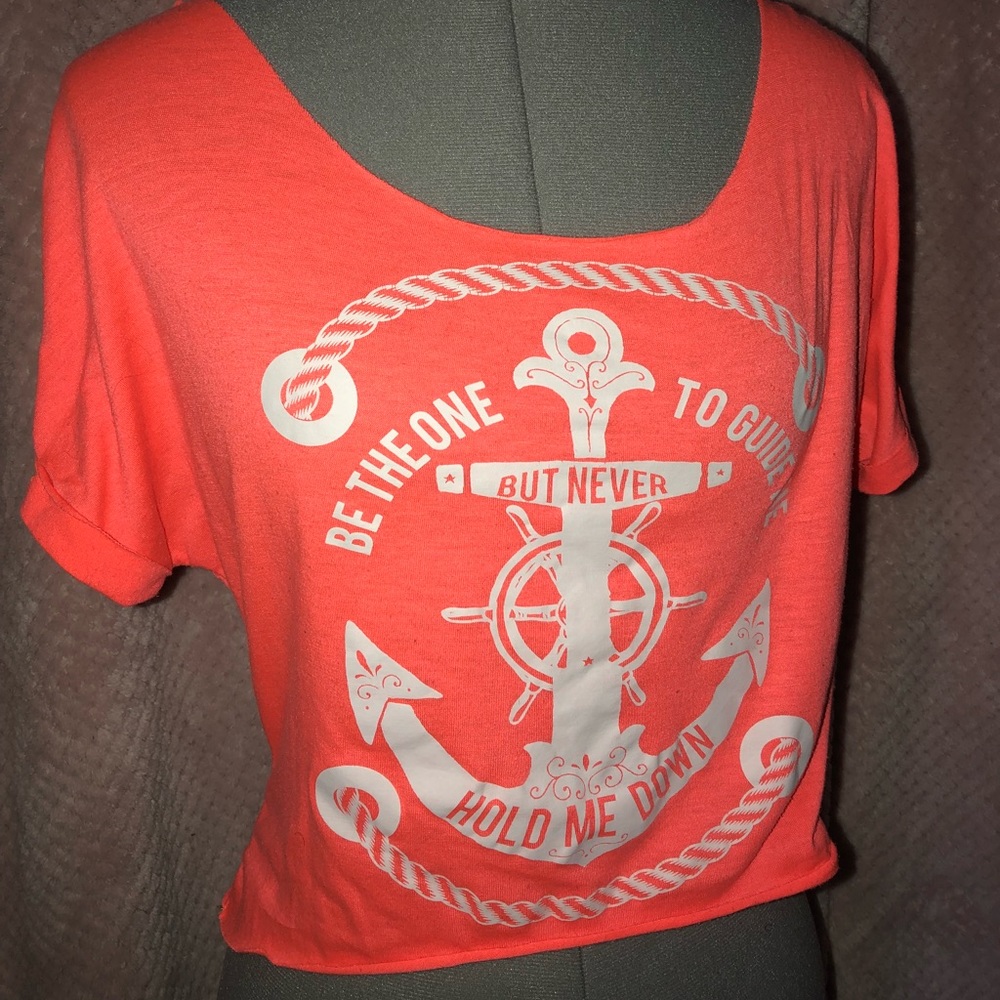 🔺SOLD🔺Cute Anchor tee